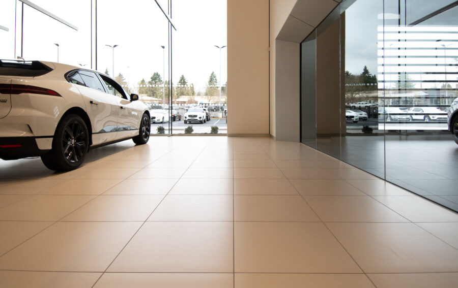 Jaguar Land Rover photo 9