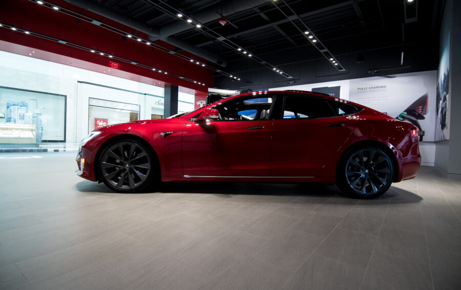 Tesla photo 2